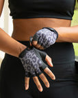 GRIP GLOVES