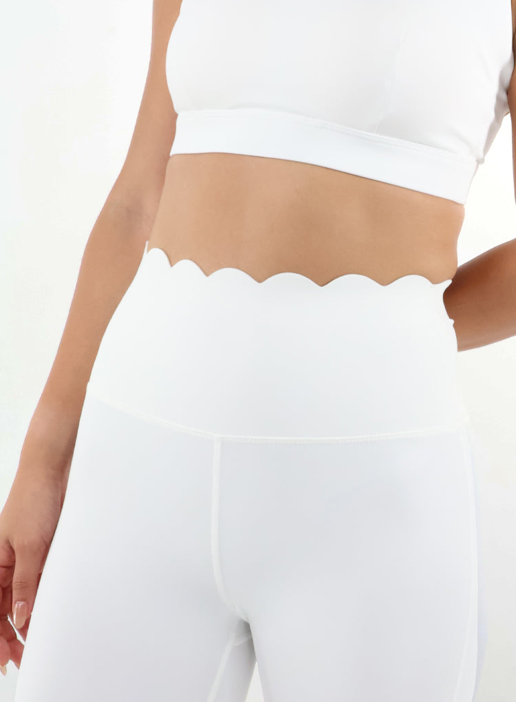 Scallop Legging main image 1
