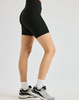 RIBBED V WAIST BIKER SHORT