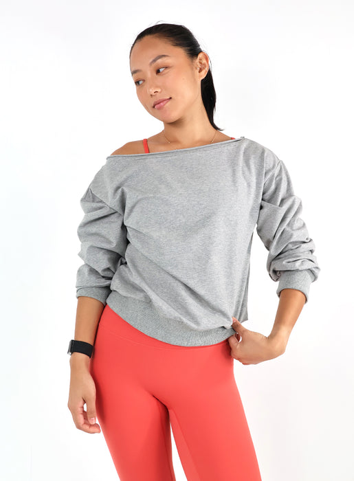 OFF SHOULDER SWEATSHIRT