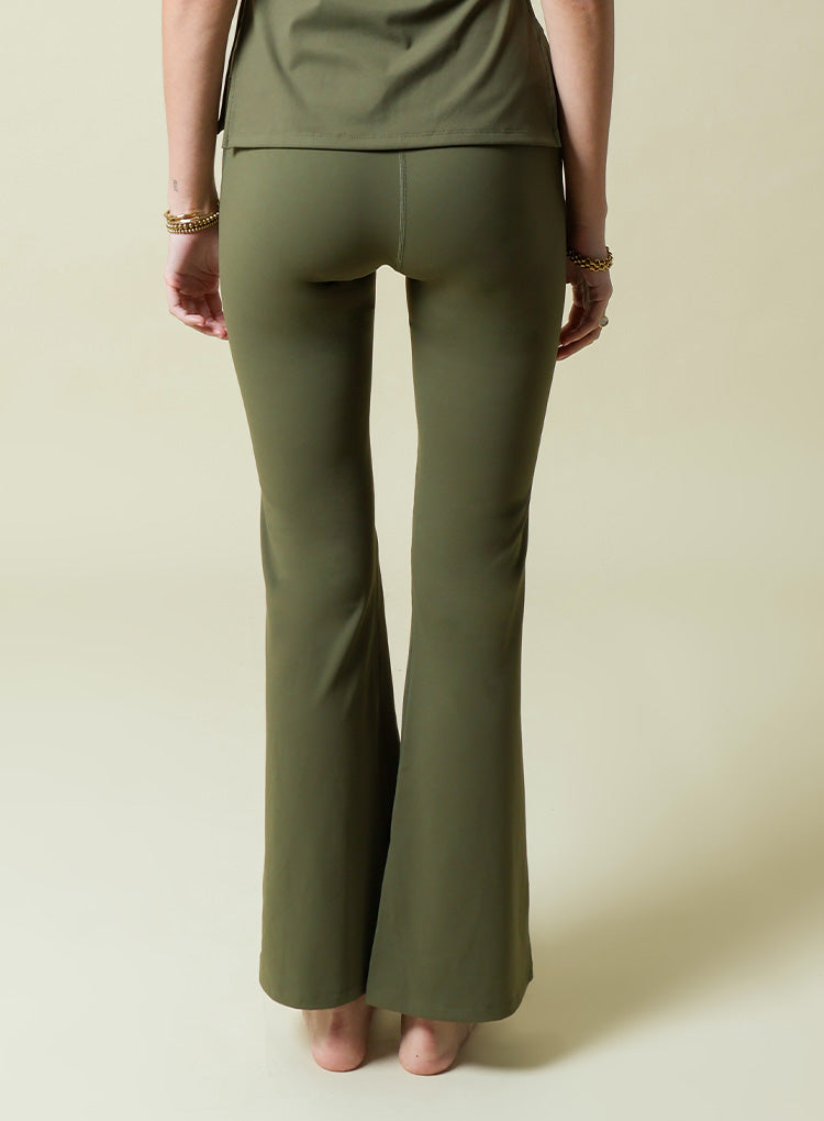 ELEVATED FLARE PANTS