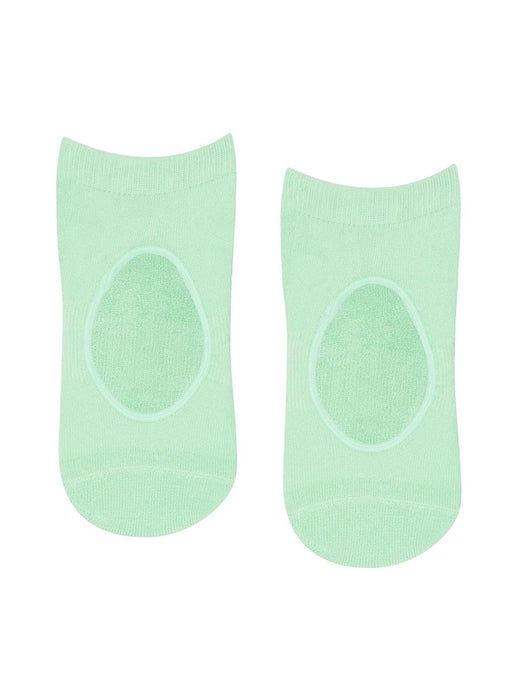 SLIDE ON GRIP SOCKS