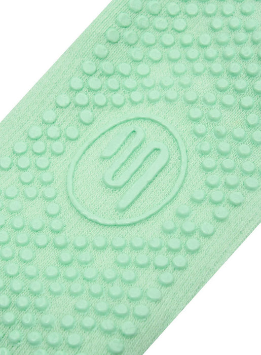 SLIDE ON GRIP SOCKS