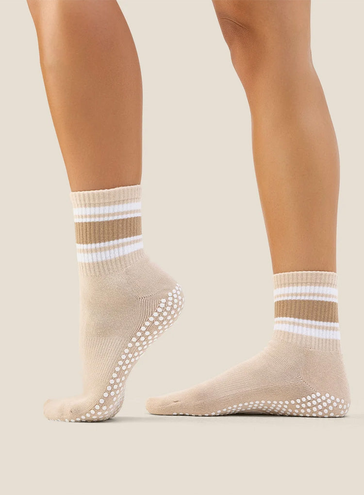 CREW GRIP SOCKS - BEIGE STRIPES