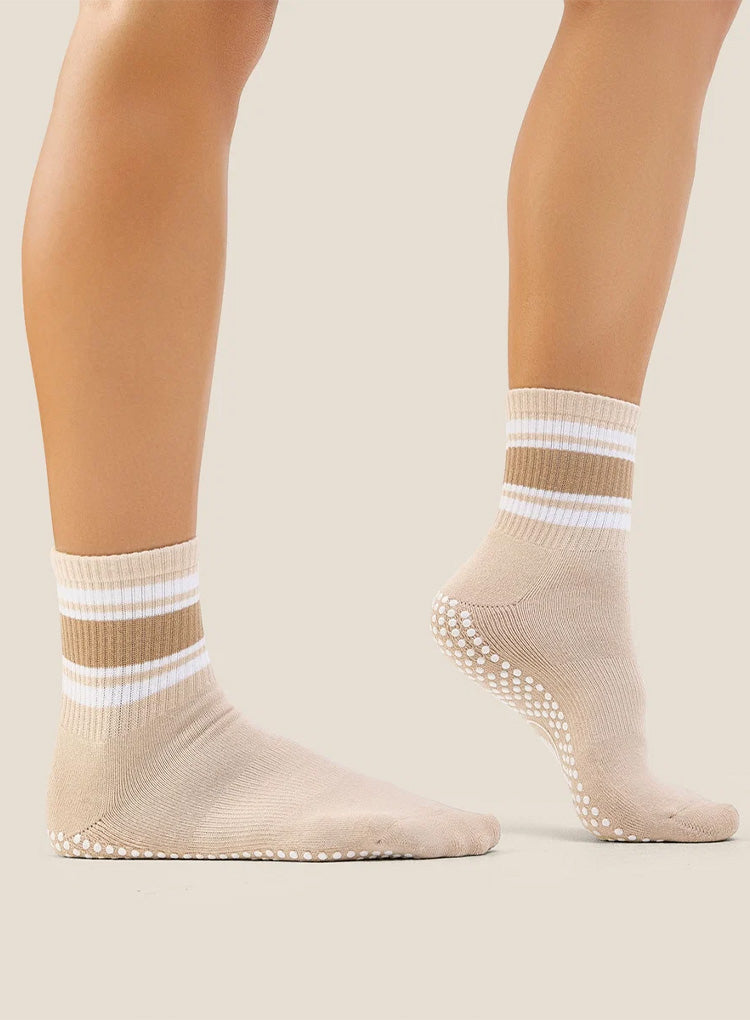 CREW GRIP SOCKS - BEIGE STRIPES